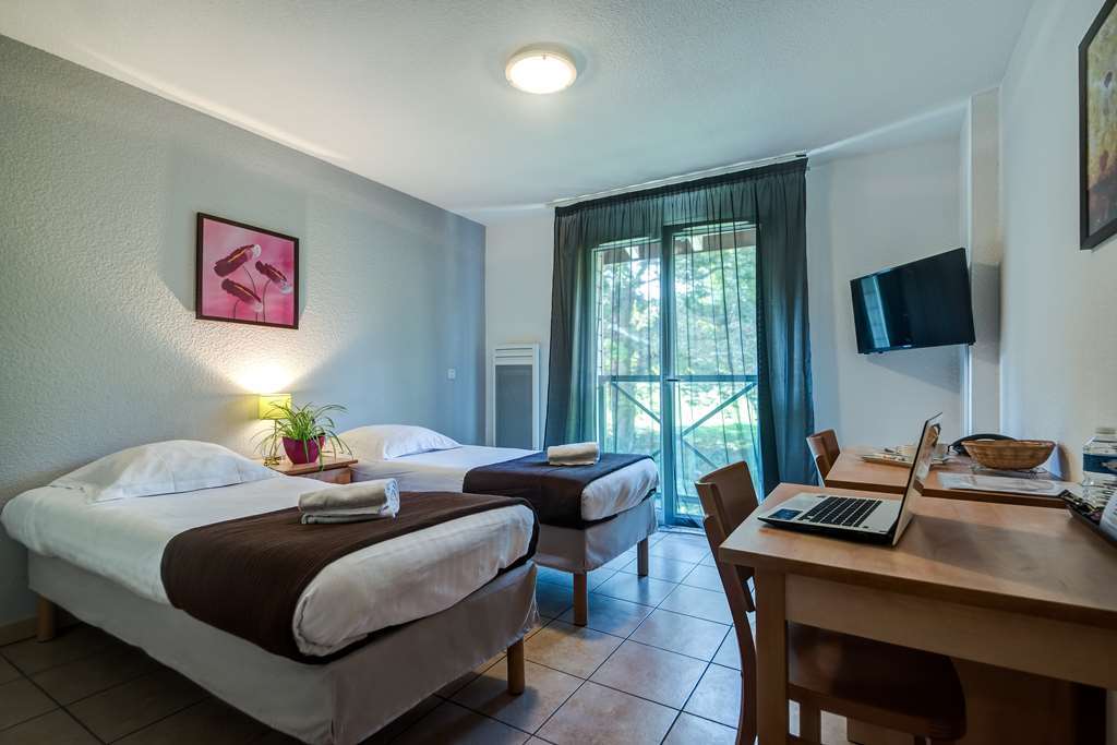 Zenitude Hotel-Residences L'Oree Du Parc Divonne-les-Bains Værelse billede